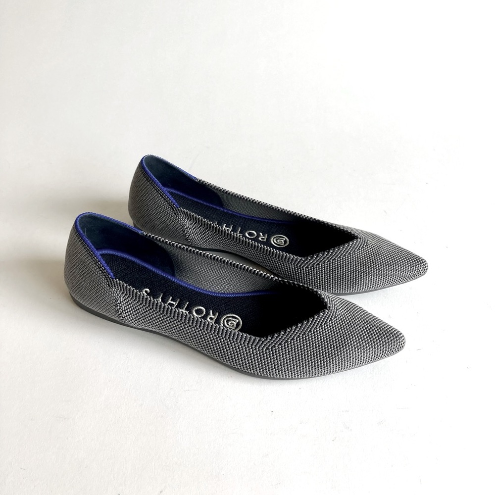 New Rothy’s Grey Blue Fabric Rubber Outsole Point Toe Loafers size 6